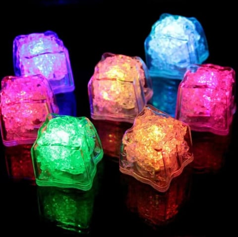 Cubitos LED arcoíris para bares 6